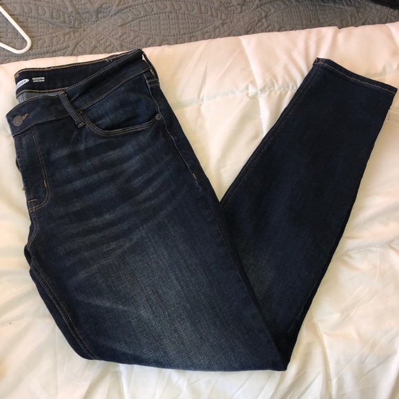 Old Navy Denim - Old Navy Rockstar Skinny jeans 12